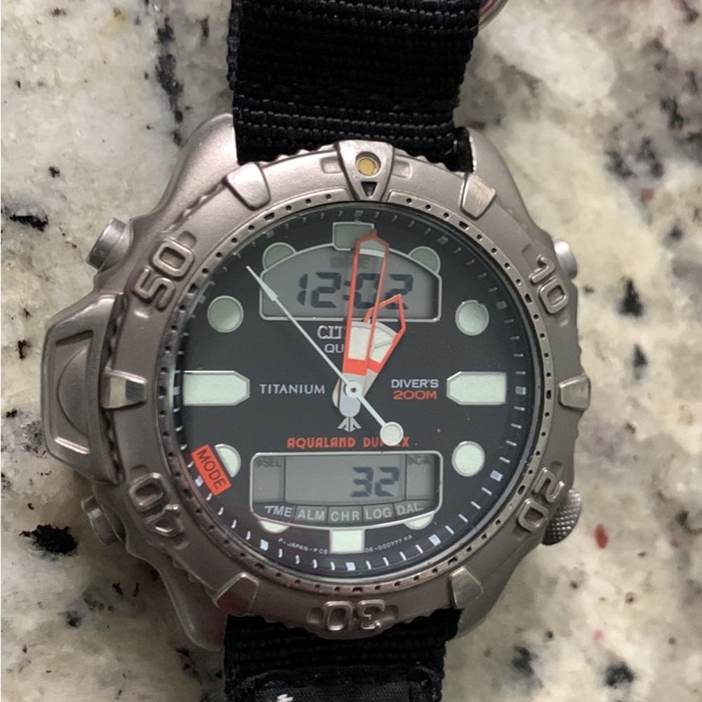 Citizen Aqualand Duplex Titanium dive watch/dive computer